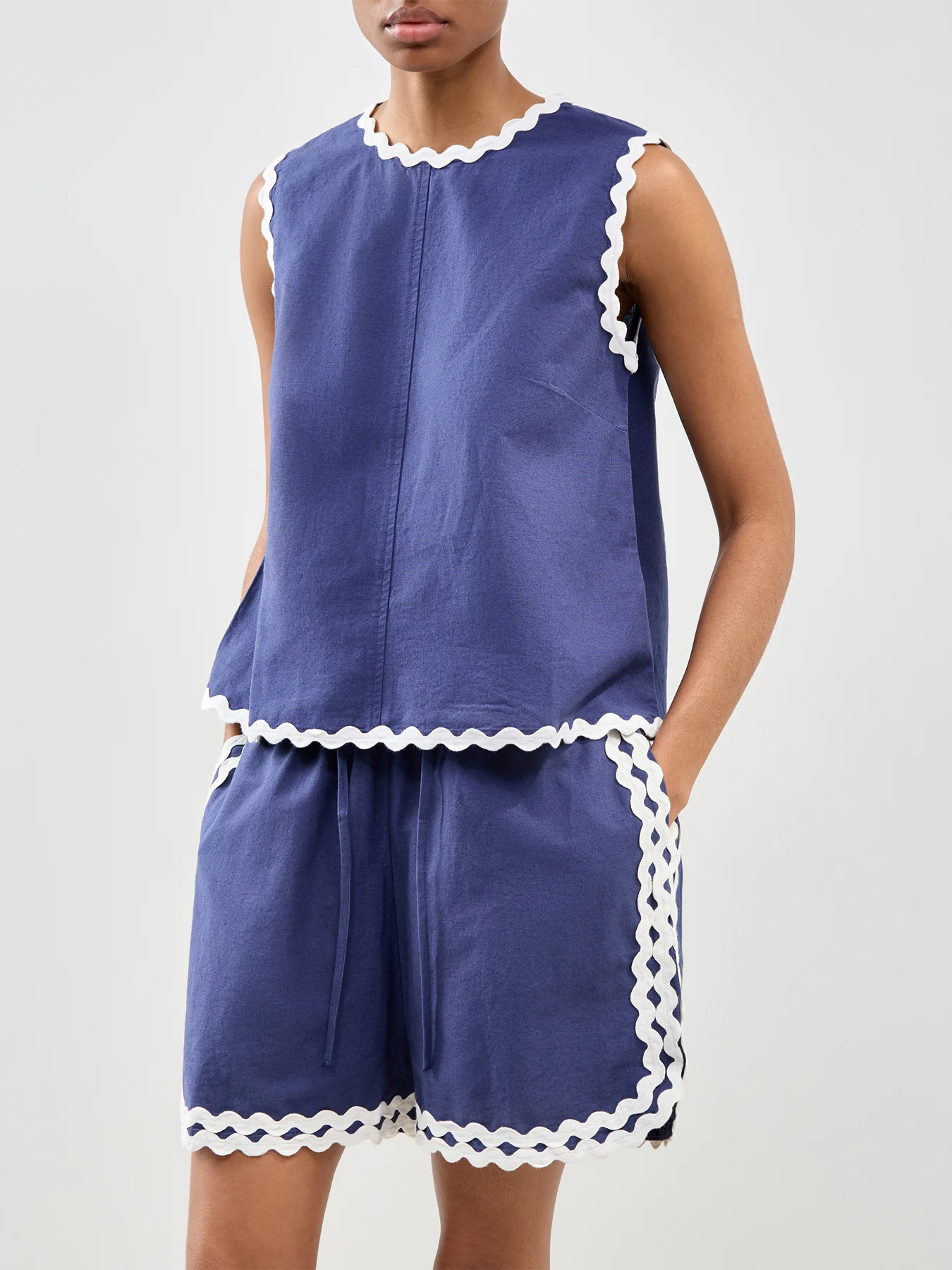 Thumb 4